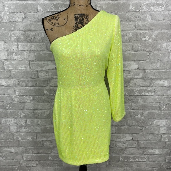 Vici Dresses & Skirts - VICI X Gina One Shoulder Lime Green Sequins Dress